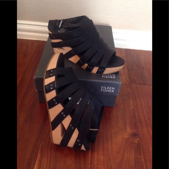 NWT Eileen Fisher Leather Wedge Sandals Sz 8 - Picture 1 of 10